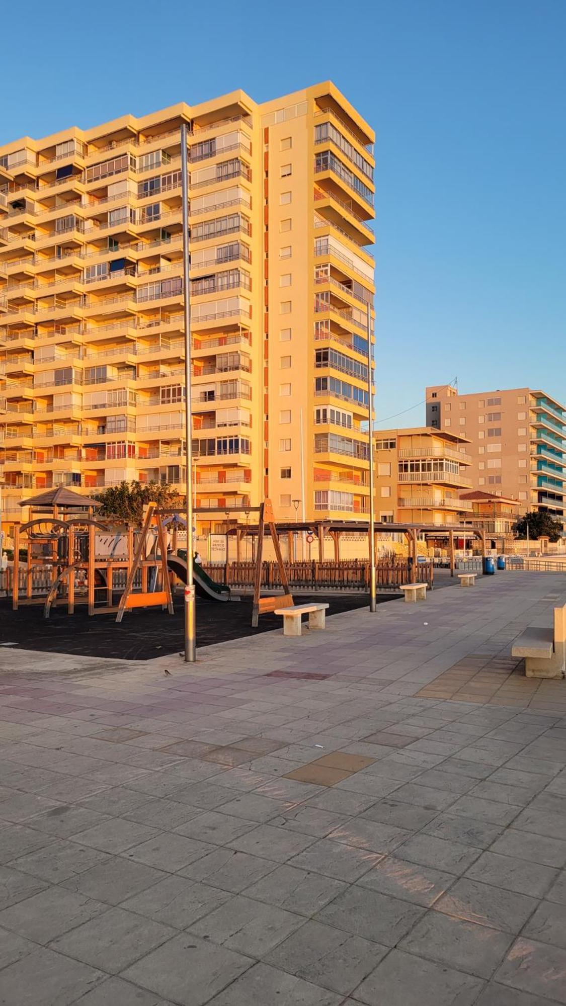 Апартаменты Balcon Al Mar Бельрегуарт Экстерьер фото